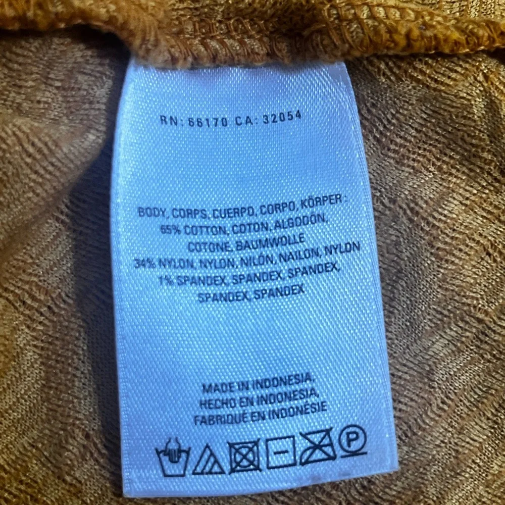 Anthropologie Ett:Twa Wesley Gold Textured Short Sleeve Blouse Size Medium - Picture 7 of 7
